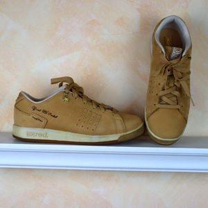 Size 10 Tan Suede Sneaker